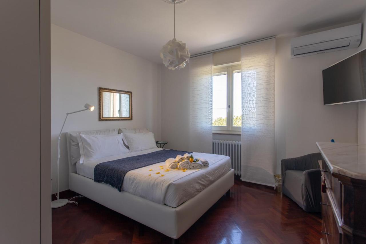 La Principessa Nera B&B Ostra Esterno foto
